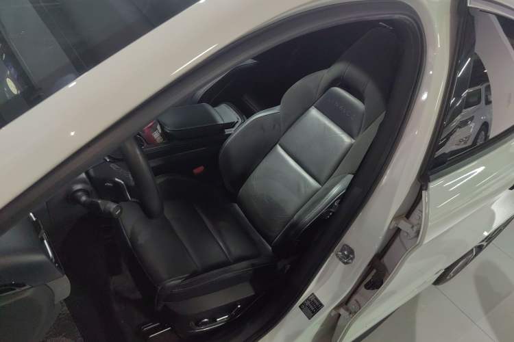 Used Lynk & Co 03 2022 2.0TD DCT JingPro