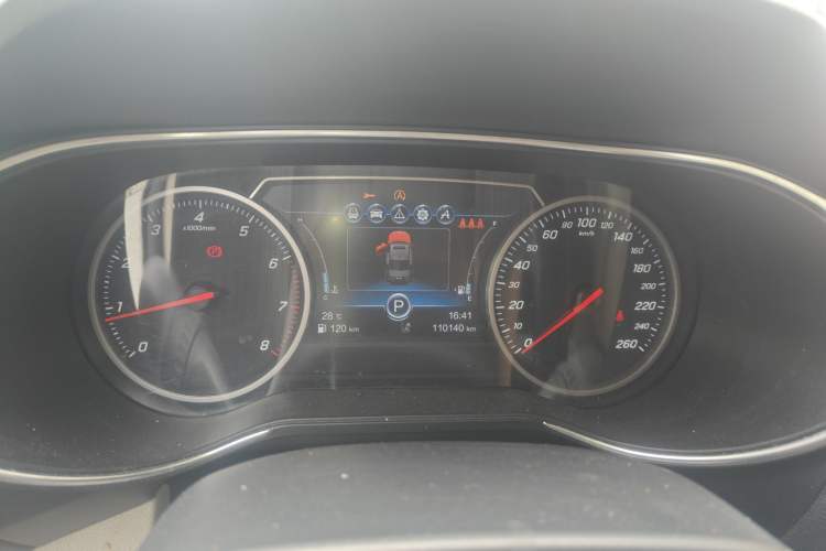 Used Hongqi H5 2018 30TD Smart Connect Dynamic Edition
