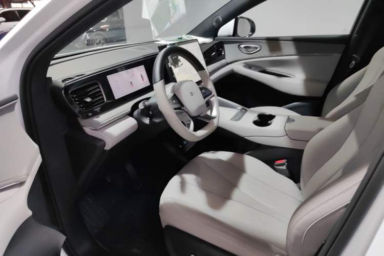 Used BYD Sealion 06 New Energy 2025 Model EV 520 Navigation Edition
