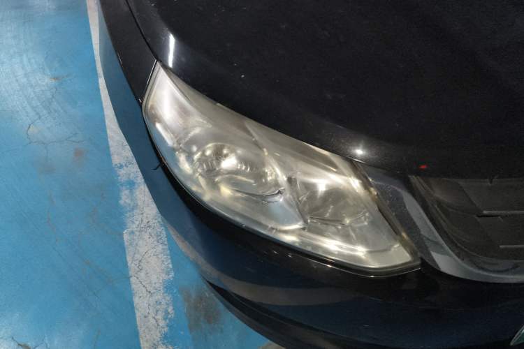 Used Baojun 630 2013 1.5L manual Entry-level trim