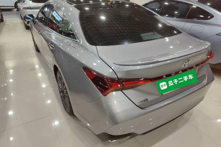 Used Toyota Avalon 2019 2.5L Touring Premium Version China VI Standard Exterior 2