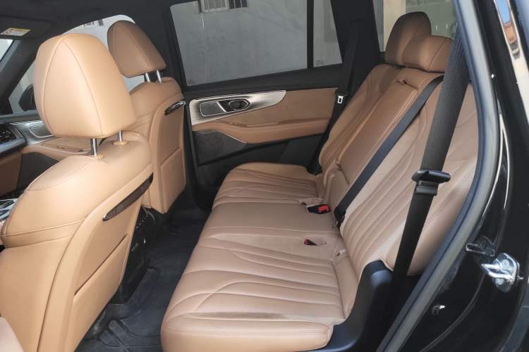 Used GAC Trumpchi ES9 2024 PHEV with 143 km Max