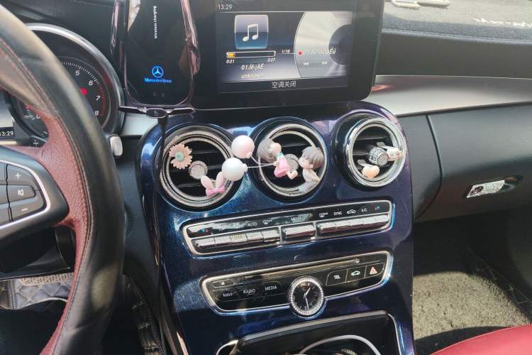 Used Mercedes-Benz C-Class 2018 C 200 L Sport Edition Achievement Special Edition Audio And AC Panel