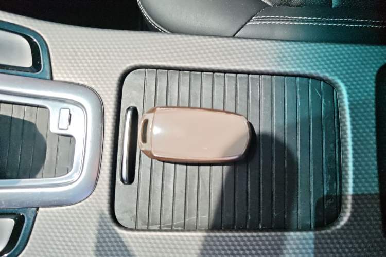 Used Geely Auto Emgrand GS 2016 Sport Edition 1.3T Automatic LingShang Model Vehicle Key