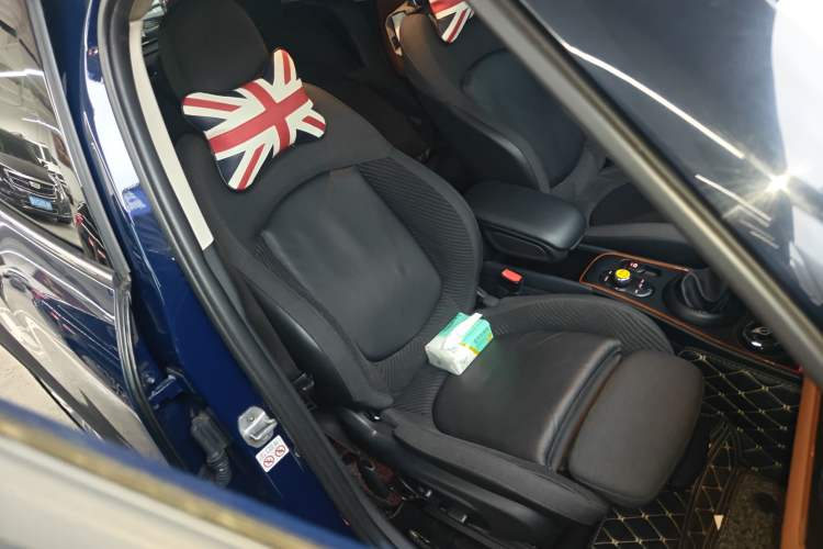 Used MINI Countryman 2018 1.5T COOPER Artist