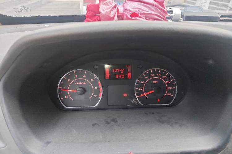 Used Wuling Rongguang S 2021 1.2L Base Model 7-Seater LSI