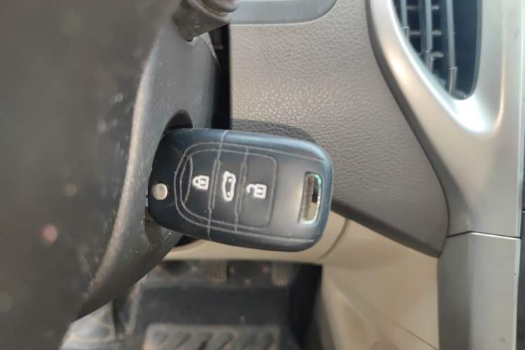 Used Baojun 610 2014 1.5L manual Comfort trim level