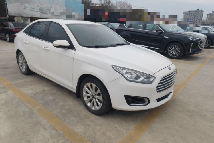 Used Ford Escort 2015 1.5L Automatic Fashion Model