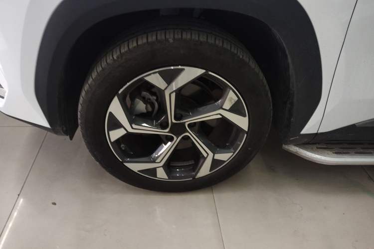 Used Geely Auto FX11 2023 1.5TD DCT Prestige Edition
