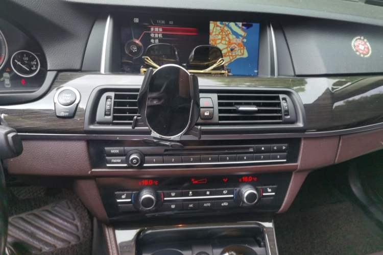 Used BMW 5 Series 2014 525Li Luxury Design Package
