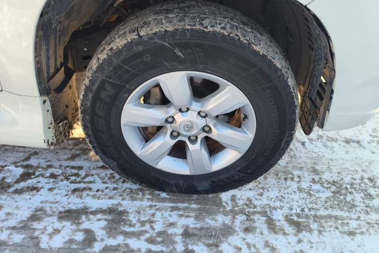 Used Toyota Prado 2015 2.7L Automatic Luxury Edition
