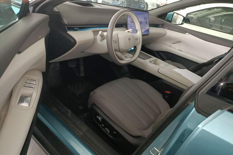 Used Deepal L07 2024 230Max Qiankun Intelligent Driving ADS SE Range-Extended Version Driver Seat