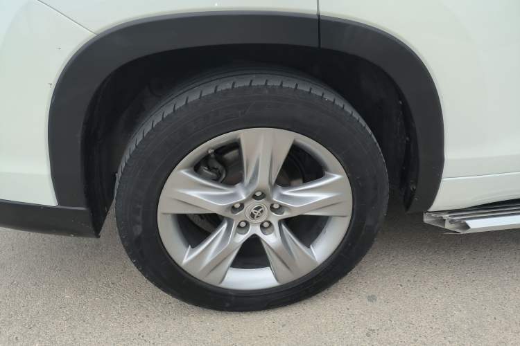 Used Toyota Highlander 2015 2.0T Four-Wheel Drive Luxury Edition 7-Seater