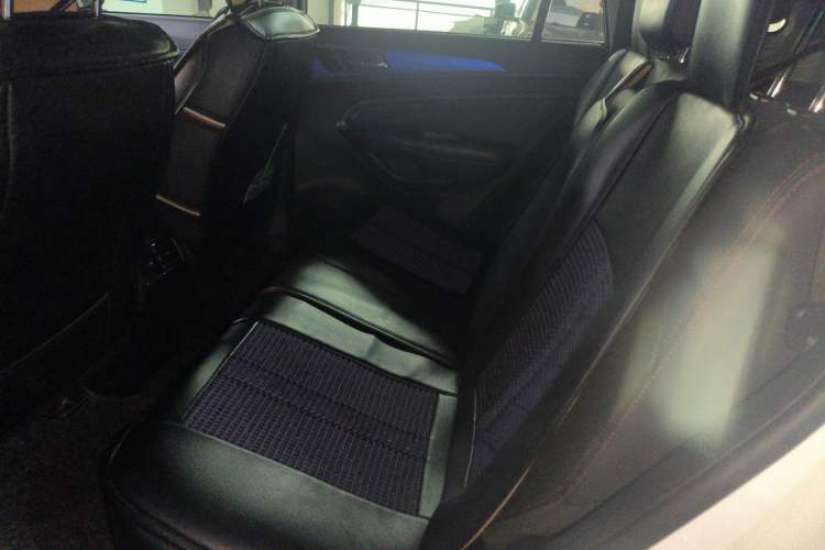 Used Changan CS75 2017 Shangkui Edition 1.5T Manual Fengxiang Model