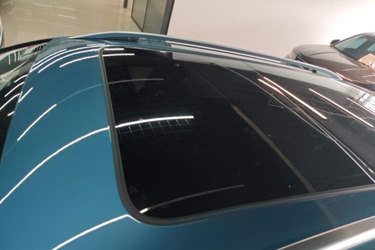 Used Volkswagen Tharu 2019 330TSI Four-Wheel Drive Luxury Edition China VI Standard
