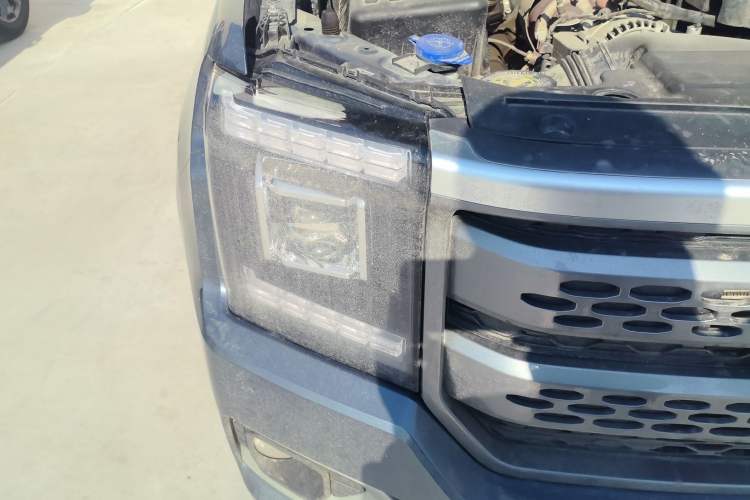 Used JMC DaDao 2023 All-Purpose 2.3T Diesel Manual 4x4 Long-Wheelbase Comfort Edition Right Front Headlight