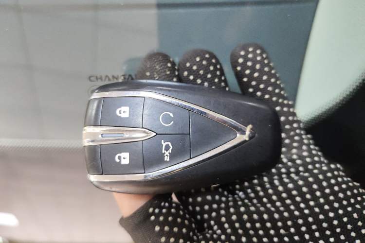 Used CHANGAN Eado 2023 Changan Edition PLUS Blue Whale NE 1.4T GDI DCT Prestige Version
