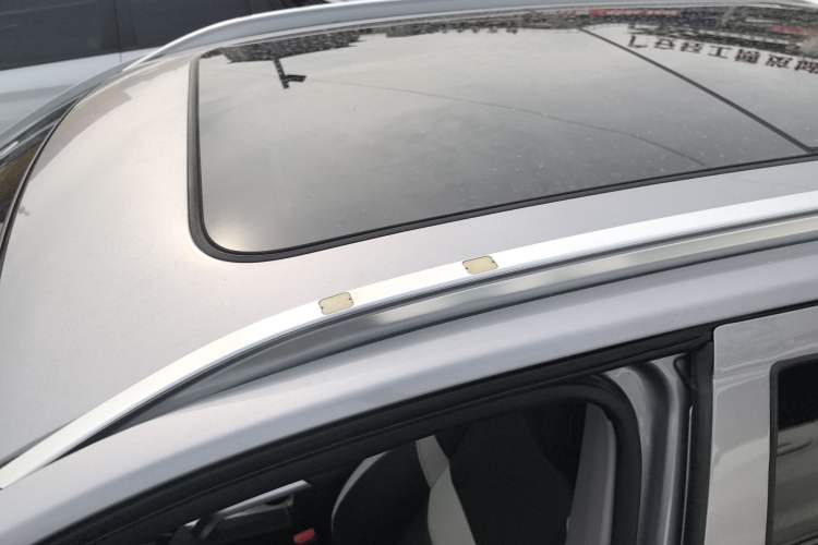 Used Haima 6P 2021 1.2T PHEV Long-Range Luxury Model Roof