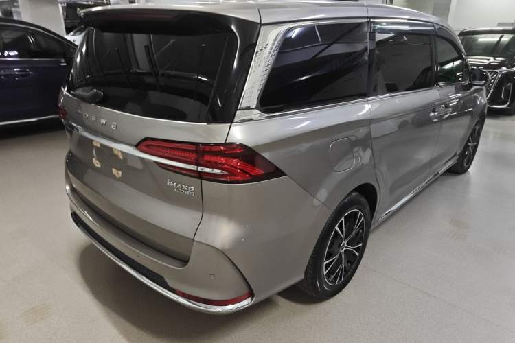 Used Roewe iMAX8 2023 400TGI Comfort Edition