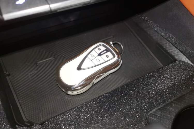 Used CHANGAN UNI-V 2022 1.5T Prestige Version