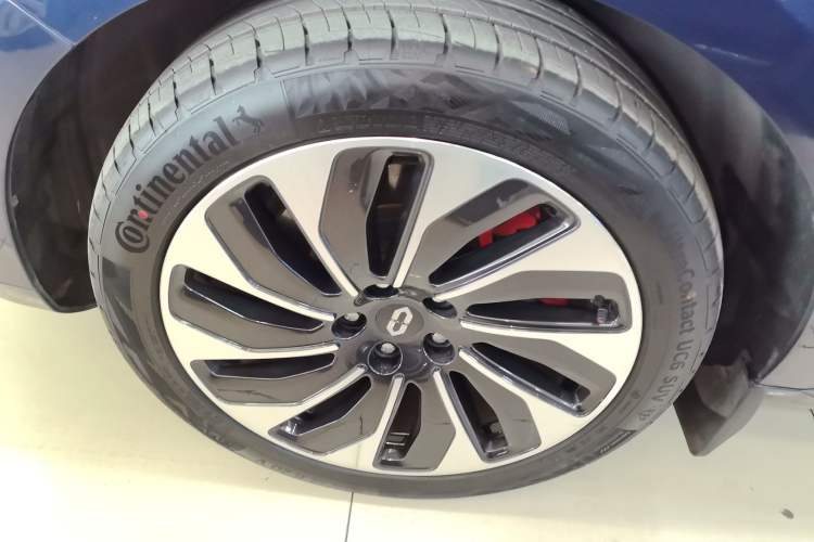 Used Hima AITO M5 2022 Range-Extended Rear-Drive Standard Version
