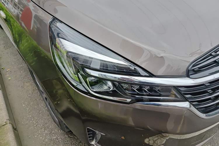 Used Buick GL8 2021 Land Cruiser Executive 652T Premium Model
