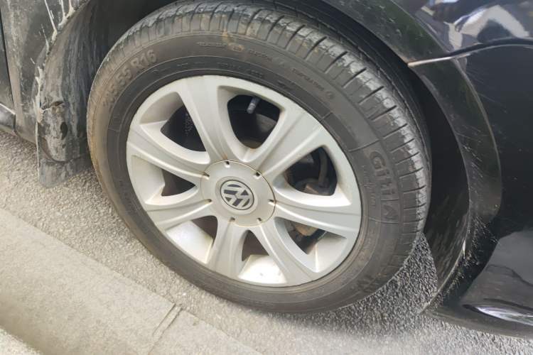 Used Volkswagen Lavida 2011 1.4 TSI Manual Prestige Edition
