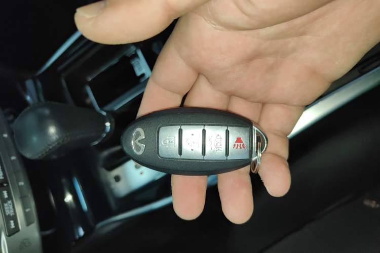 Used Infiniti Q70 2017 Q70L 2.5L Elite Edition