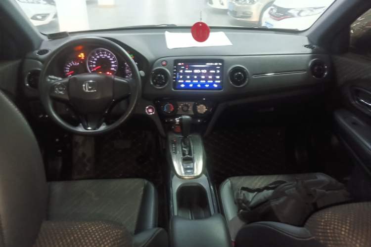 Used Honda XR-V 2017 1.8L EXi CVT Comfort Version Center Console