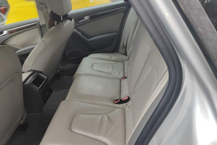 Used Audi A4L 2010 2.0 TFSI Comfort Edition Left Rear Seat