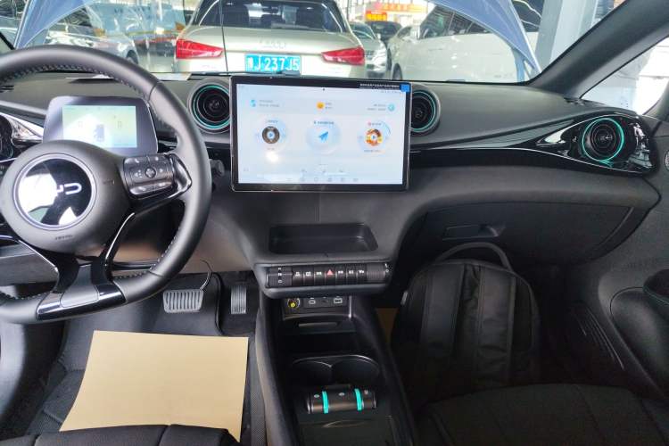 Used BYD Dolphin 2024 Honor Edition 420km Fashion Version
