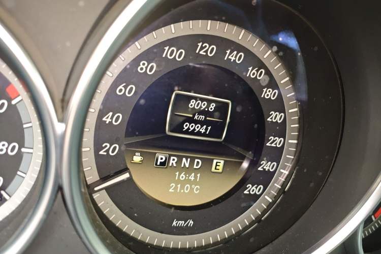 Used Mercedes-Benz C-Class 2011 C 180K Classic model
