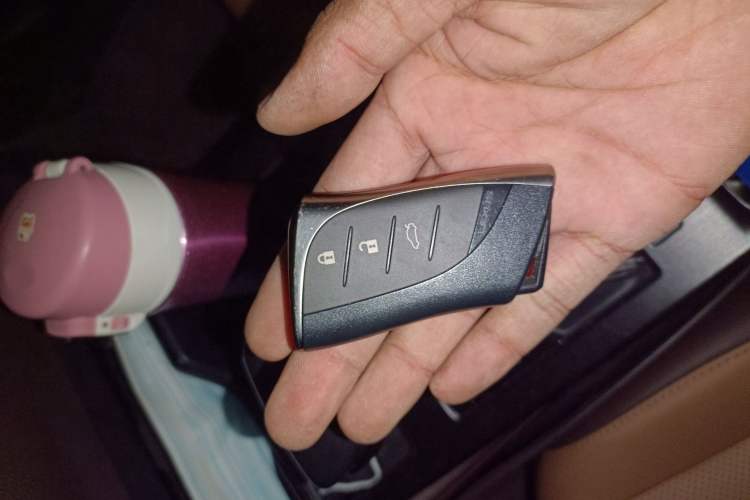 Used Lexus ES 2018 200 Excellence Edition China VI Standard
