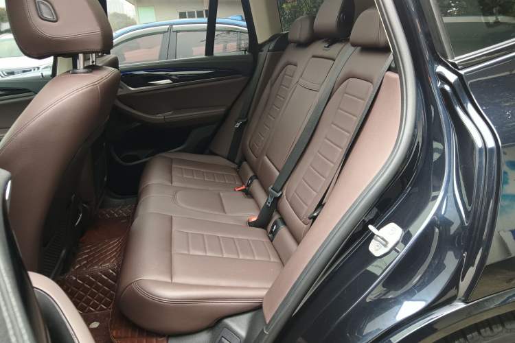 Used BMW X3 2019 xDrive25i M Sport Package Left Rear Seat