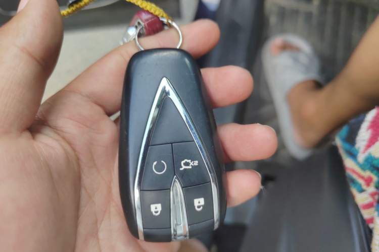 Used CHANGAN OSHAN X7 PLUS 2022 1.5T Blue Whale Edition Automatic Prestige Version Vehicle Key