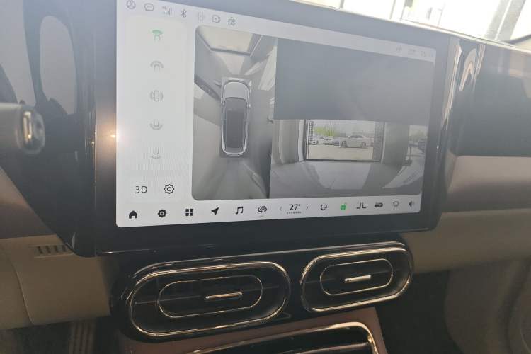 Used Leapmotor C11 2021 Revised Version Luxury Edition Audio And AC Panel