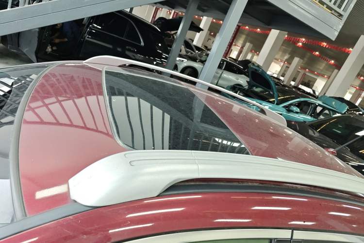 Used Honda Crosstour 2012 2.4L Luxury Edition Roof