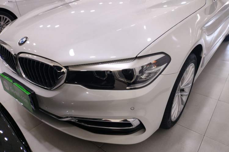Used BMW 5 Series 2019 530Li Leading Model Luxury Package
