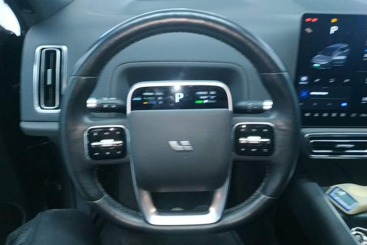Used Li Auto L9 2022 Max model
