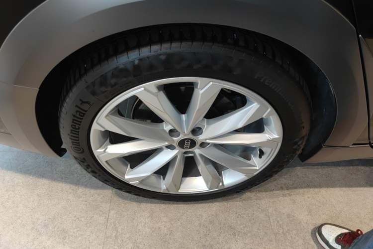 Used Audi A6 2022 allroad quattro Explorer 55 TFSI Prestige Off-Road Model