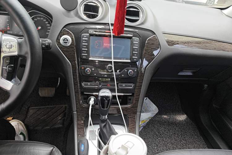 Used Ford Mondeo 2011 2.0L GTDi 200 Luxury Edition
