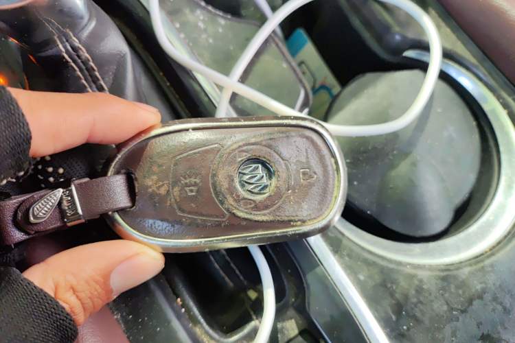 Used Buick Envision 2015 20T Four-Wheel Drive Elite Model Vehicle Key