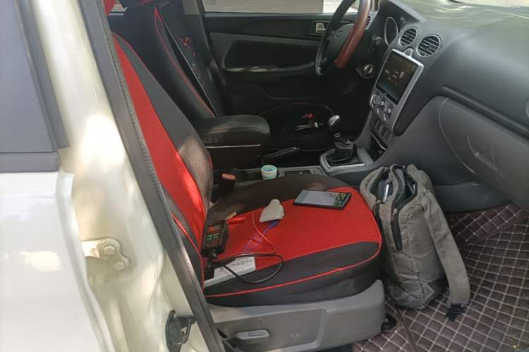 Used Ford Focus 2013 Hatchback Classic 1.8L Manual Base Model
