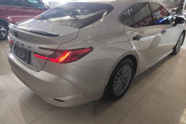 Used Toyota Camry 2024 Dual-Motor 2.0 HGVP Luxury Edition