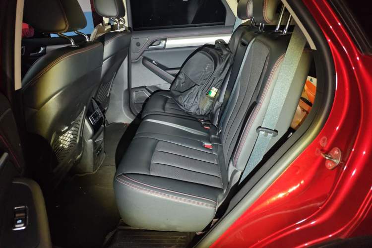 Used BYD Tang New Energy 2019 DM 2.0T All-Wheel Drive Smart Connectivity Enjoyment Model 7 Seats China VI Standard