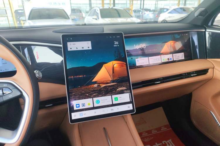 Used Geely Galaxy L7 2025 EM-i 115km Exploration+ Edition
