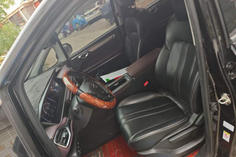 Used GAC Trumpchi M6 2021 PRO 270T Automatic Luxury Edition
