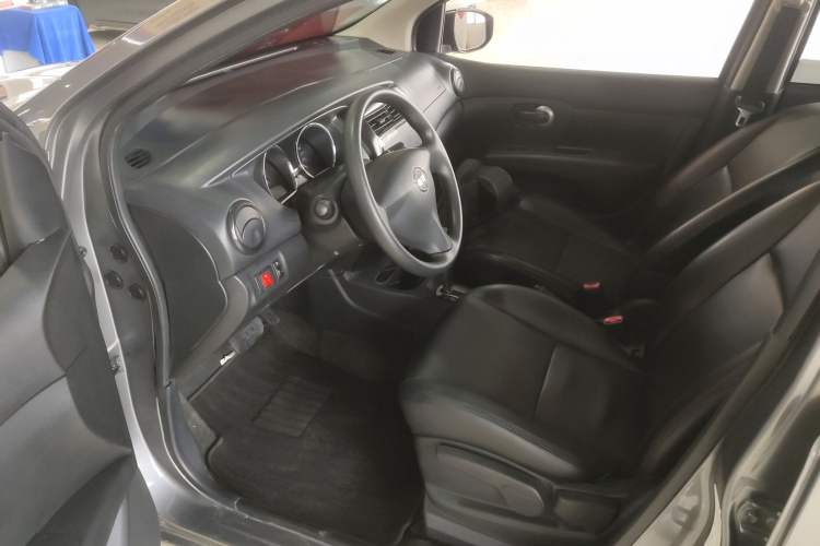 Used Nissan Livina 2015 1.6XE CVT Comfort Edition
