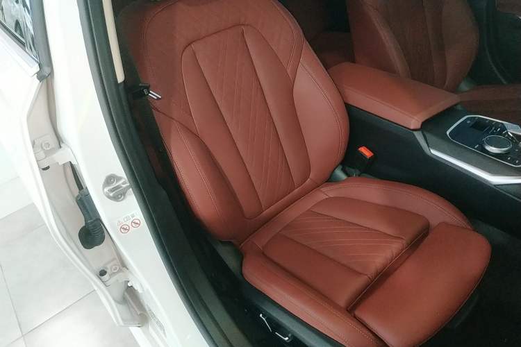 Used BMW 3 Series 2024 325i M Sport Package