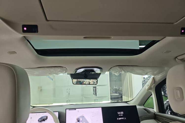 Used Wey Gaoshan 2025 Four-Wheel Drive Alpine 9 Headliner